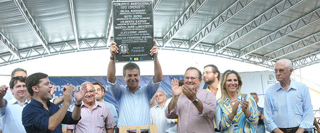 Entrega casas Conjunto Luiz Lorenzetti (43)