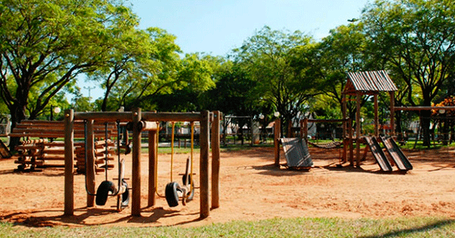 praça-dos-pioneiros
