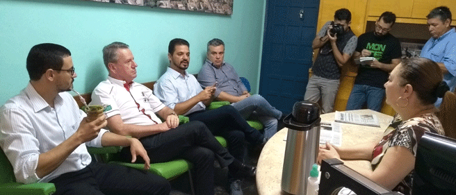 Visita-a-veículos-de-comuni