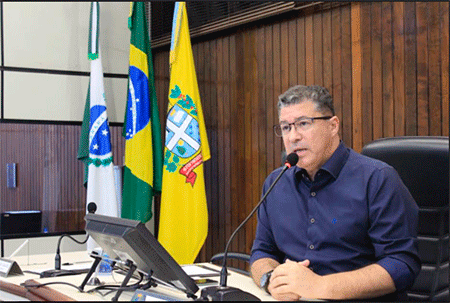 Leonidas-terrenos-baldios